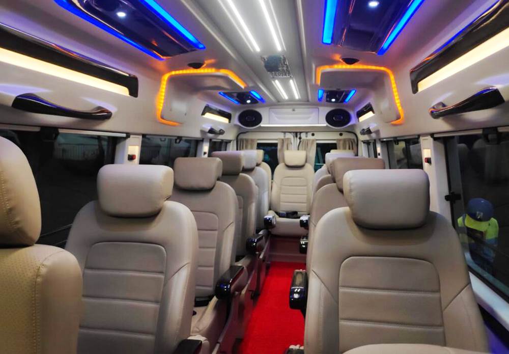 12 seater tempo traveller in nizamabad