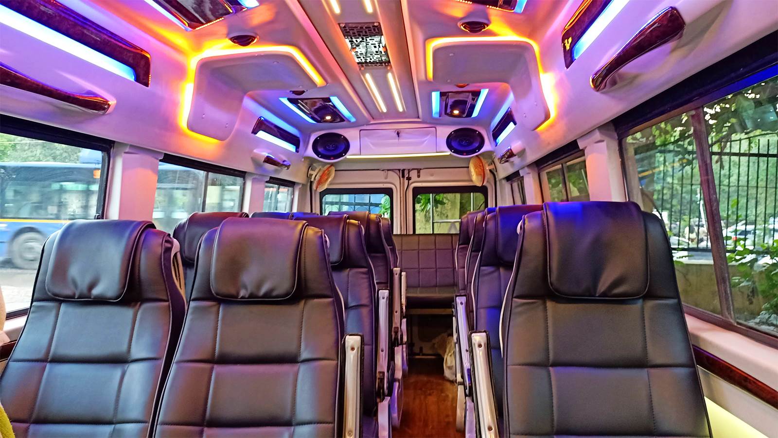 traveller bus 12 seater booking